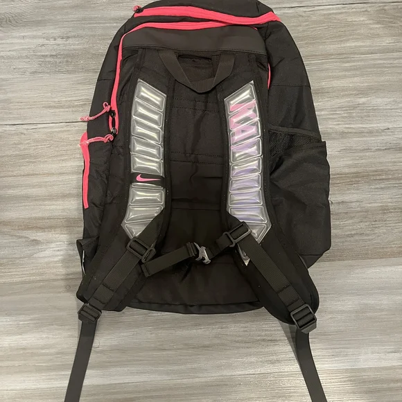 Nike Elite Pro Kay Yow Basketball Backpack Black Pink 2023 Hoops